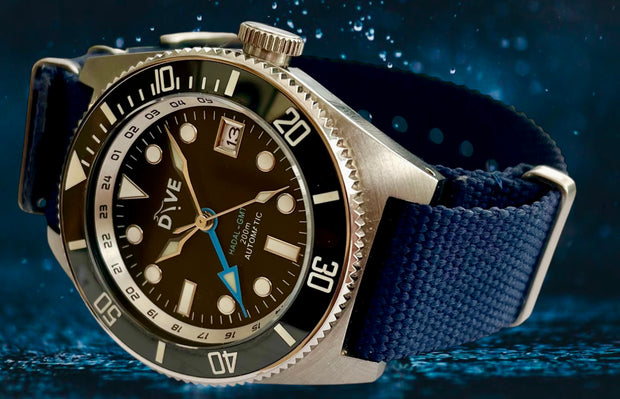 HAND-BUILT GMT DIVERS WATCH - HADAL'65 on a premium NATO strap with a sleek stainless steel design.