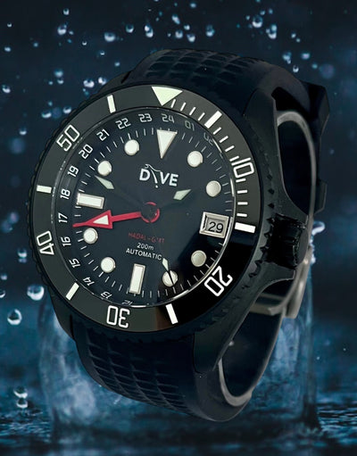 GMT DIVERS WATCH - HADAL NOIR WITH RED ACCENTS