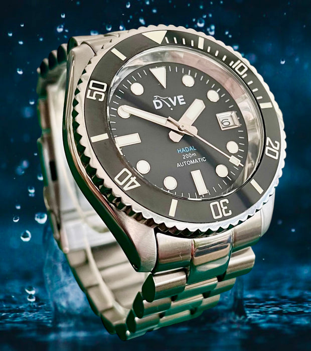 HAND-BUILT DIVERS WATCH  HADAL on PRESIDENT BRACELET