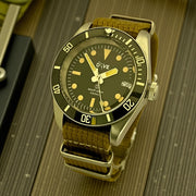 HAND-BUILT DIVERS WATCH HADAL T8 PATINA