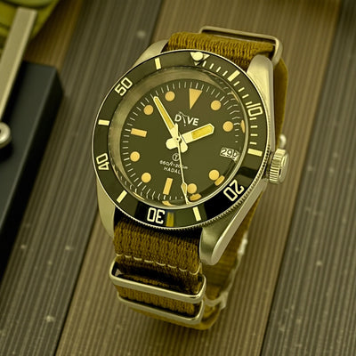 HAND-BUILT DIVERS WATCH HADAL T8 PATINA