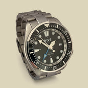 HAND-BUILT GMT DIVERS WATCH  HADAL 4